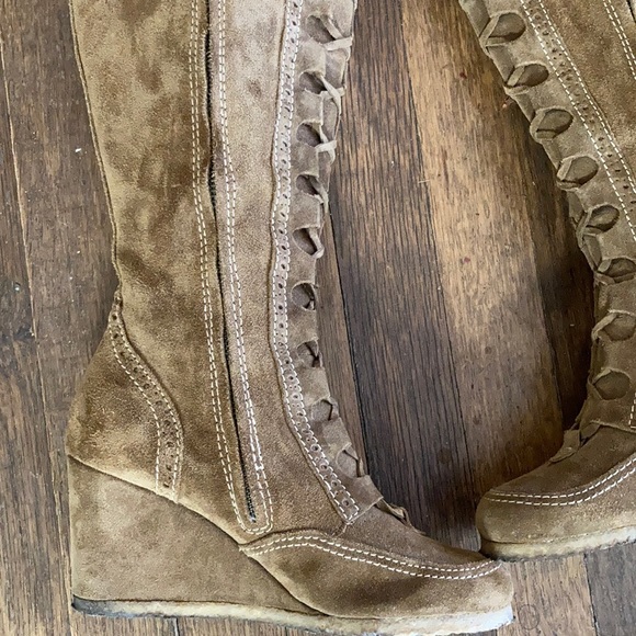 Burberry boots - Picture 5 of 5